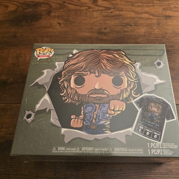 Funko Pop Chuck Norris Special Edition Figurine & T Shirt Size Large NEW #673 - Picture 3 of 4